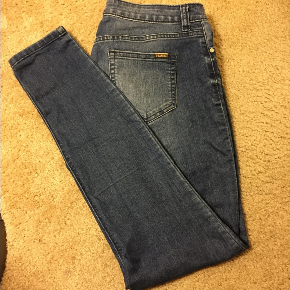 Jennifer Lopez Jeans size 8